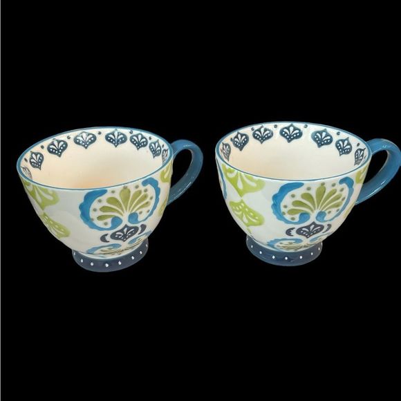 Set of 6 Hand Painted Mugs with Beautiful European Designs - Picture 4 of 5
